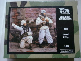 - VERLINDEN - Figurines " Assault "- 1/35°- Réf 1541 - Figurines