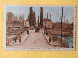 Dep 49 , Cpa  CHATEAUNEUF Sur SARTHE , Le Pont Et Les Quais   (02V021) - Chateauneuf Sur Sarthe