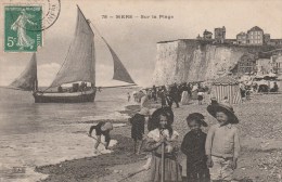 MERS (Somme) - Sur La Plage - Très Animée - Mers Les Bains