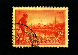 AUSTRALIA - 1934  2d  VICTORIA CANTENARY PERF  10 1/2  FINE USED SG 147 - Usados