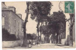 MONCOUTANT  -  L'Hospice Et L'avenue De Bressuire. Carte Rare. - Moncoutant