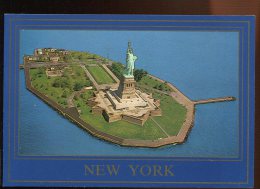 CPM Neuve Etats-Unis NEW YORK La Statue De La Liberté La Nuit - Ellis Island