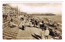 RB 1084 - 1956 Real Photo Postcard - Promenade & Hastings Pier From St Leonards On Sea Sussex - Hastings