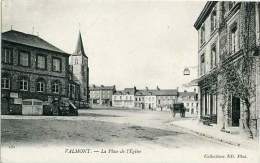 76 VALMONT ++ La Place De L'Eglise ++ - Valmont