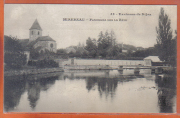 Carte Postale 21. Mirebeau   Trés  Beau Plan - Mirebeau