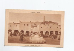 GHARDAIA  FANTASIA SUR LA GRANDE PLACE 1930 - Ghardaia