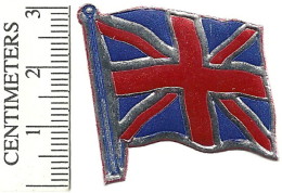 B17-61 CANADA WWII Patriotic Foil Label Union Jack Flag - Local, Strike, Seals & Cinderellas