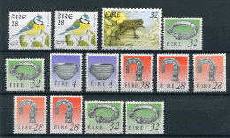 Ireland - Selection Of 14 Definitives - Collections, Lots & Séries