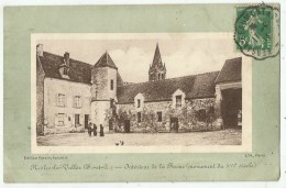 Nesles-la-Vallée   (95.Val D´Oise)  L´intérieur De La Ferme - Nesles-la-Vallée