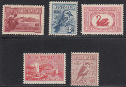 Australia 1927-32 Mint Mounted, Sc# , SG 105,106,116,141,146 - Nuevos