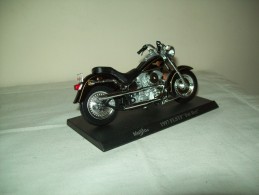 Harley Davidson (1997 FLSTF Fat Boy)  "Maisto"  Scala 1/18 - Motos