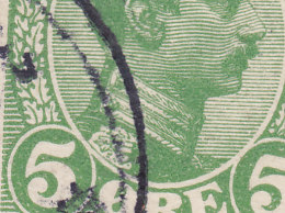 Denmark 1913 Mi. 67    5 Ø Christian X. ERROR Variety "2 Broken Lines At Collar" "2 White Spots" (2 Scans) - Errors, Freaks & Oddities (EFO)