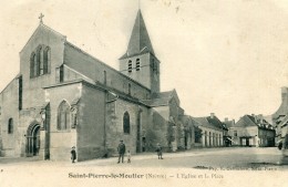 Saint Pierre Le Moutier L´eglise Et La Place Circulee En 1908 - Saint Pierre Le Moutier