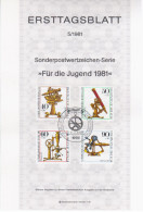 Germany Deutschland 1981-05 Fur Die Jugend, Microscope Telescope Optics, First Day Sheet, Canceled In Berlin - 1981-1990