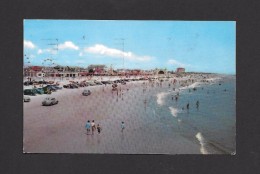 DAYTONA BEACH - FLORIDA - WORLD FAMOUS DAYTONA BEACH ALONG THE BROADWALK AND BANDSHELL -  NICE CARS - Daytona