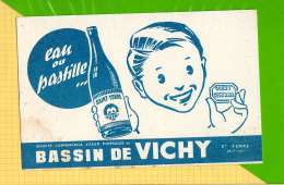 BUVARD & Blotting Paper : Bassin De VICHY Eau Ou Pastille  St YORRE Allier - Softdrinks