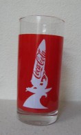 AC - COCA COLA SURFING ILLUSTRATED GLASS FROM TURKEY - Becher, Tassen, Gläser