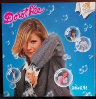 UN 33 TOURS VINYLE 1984 NEUF DANS UNE GRANDE POCHETTE DOROTHEE 17 SUCCES DE 84 QU'IL EST BETE LES FILLES EN AMERIQUE LE - Compilations