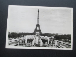 AK / Echtfoto Eiffel Turm 1948 Mit Sonderstempel / Vignetten. La Tour Eiffel - Briefe U. Dokumente