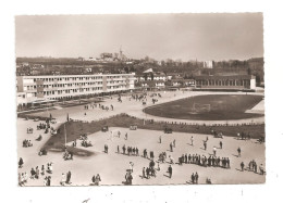 Lycée De Roussillon--Le Stade-(B.3183) - Roussillon