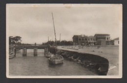 DF / 34  HERAULT / MAUGUIO-CARNON / CARNON-PLAGE / LE PORT / CIRCULÉE EN 1950 - Mauguio