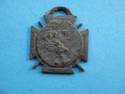 Médaille Commémoration Journée Du Poilu 25 - 26 Décembre 1915 & - France