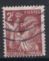 VARIETE D'IMPRESSION (DOUBLE ? DECALEE ?) Sur IRIS N° 653 2F Brun Oblitéré TB - Used Stamps