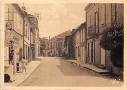 82-LAVIT-DE-LOMAGNE- ARRIVEE DE MONTGAILLARD - Lavit