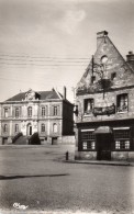 ENVERMEU  -  Maison Normande Et La Mairie - Envermeu