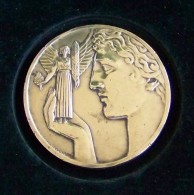 Médaille Bronze De Joseph Witterwulghe Cigarette St Michel époque Art Déco 1930 - Firma's