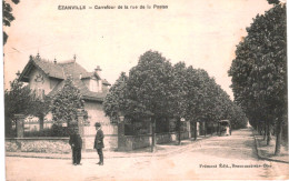 EZANVILLE .... CARREFOUR DE LA RUE DE LA POSTE - Ezanville