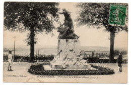 CHATEAUDUN--1912--Monument De La Défense (animée)-cachet CLAYE-SOUILLY-77-pas Très Courante - Chateaudun