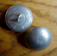 Lot De 2 Boutons Militaires Aluminium - Boutons