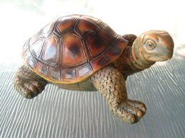 Tortue En Résine - 4-02 - Figurne Longueur 12,5 Cm - Largeur 9,5 Cm -  Hauteur 5,5cm - Andere & Zonder Classificatie