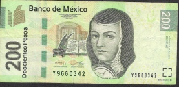 MEXICO P125i 200 PESOS  24.6.2011 Serie AE   VF - Mexico