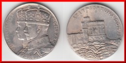 ** GRANDE-BRETAGNE - GREAT BRITAIN - MEDAILLE - MEDAL - STET FORTUNA DOMUS 1910-1935 SILVER JUBILEE GEORGE V - ARGENT ** - Royaux/De Noblesse