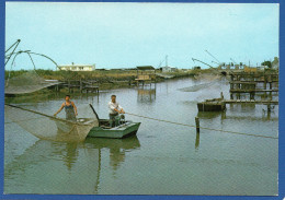 44 BOURGNEUF EN RETZ - La Pêche à L'Ecluse Du Collet - Pêcheurs - CPM   Année  1980  Artaud 28 - Bourgneuf-en-Retz