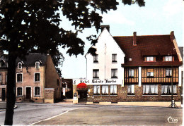 Le Merlerault  Place De L'Hotel De Ville  Cpsm Format 10-15 - Le Merlerault