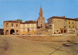 SALVAGNAC - La Place Et L'Eglise - CPSM Grand Format - Salvagnac