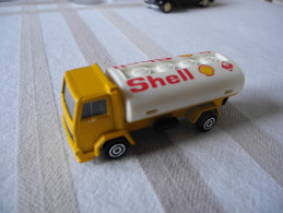 Camion CITERNE FORD  "Majorette"  1/100ème SHELL - Advertising - All Brands