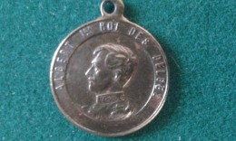 1914, Soldats, Ma Place Est Parmi Vous Sur Le Champ De Bataille Nieuport, 4 Gram (med353) - Elongated Coins
