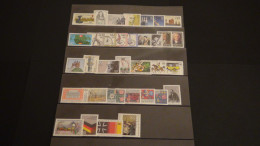 Germany - 1985 - Mi:1234-1267 - Yt:1066-99**MNH - Compl.year - Look Scan - Annual Collections