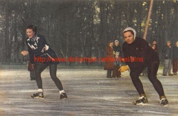 Kortebaanrijderij In Drente - Winter Sports