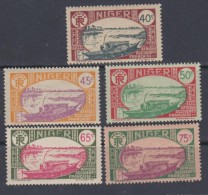 Niger N° 39 / 43 X   Partie De Série :  Les 5 Valeurs  Trace De Charnière Sinon TB - Unused Stamps