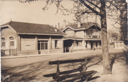 FONTENAY Sous BOIS : La Gare - CPSM 9x14 - Fontenay Sous Bois