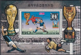 KOREA NORTH 1753,unused,football - Unused Stamps