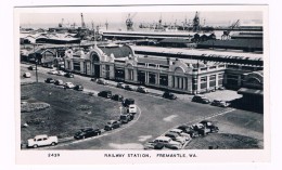 AUS-206   FREMANTLE : Railway Station - Fremantle