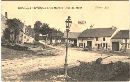 CARTE POSTALE ANCIENNE DE NEUILLY L'EVEQUE  -  RUE DU MONT - Neuilly L'Eveque