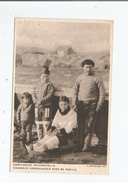CHASSEUR GROENLANDAIS AVEC SA FAMILLE - Groenland