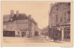 58 . Nièvre : Saint Pierre Le Moutier : Rue De Paris . - Saint Pierre Le Moutier